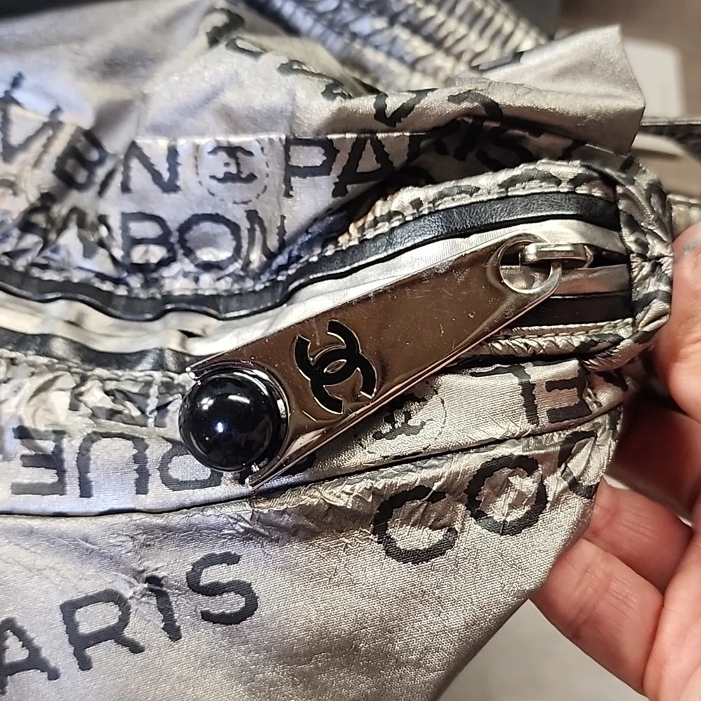 TRADE Chanel Hobo style handbag - Picture 8 of 16